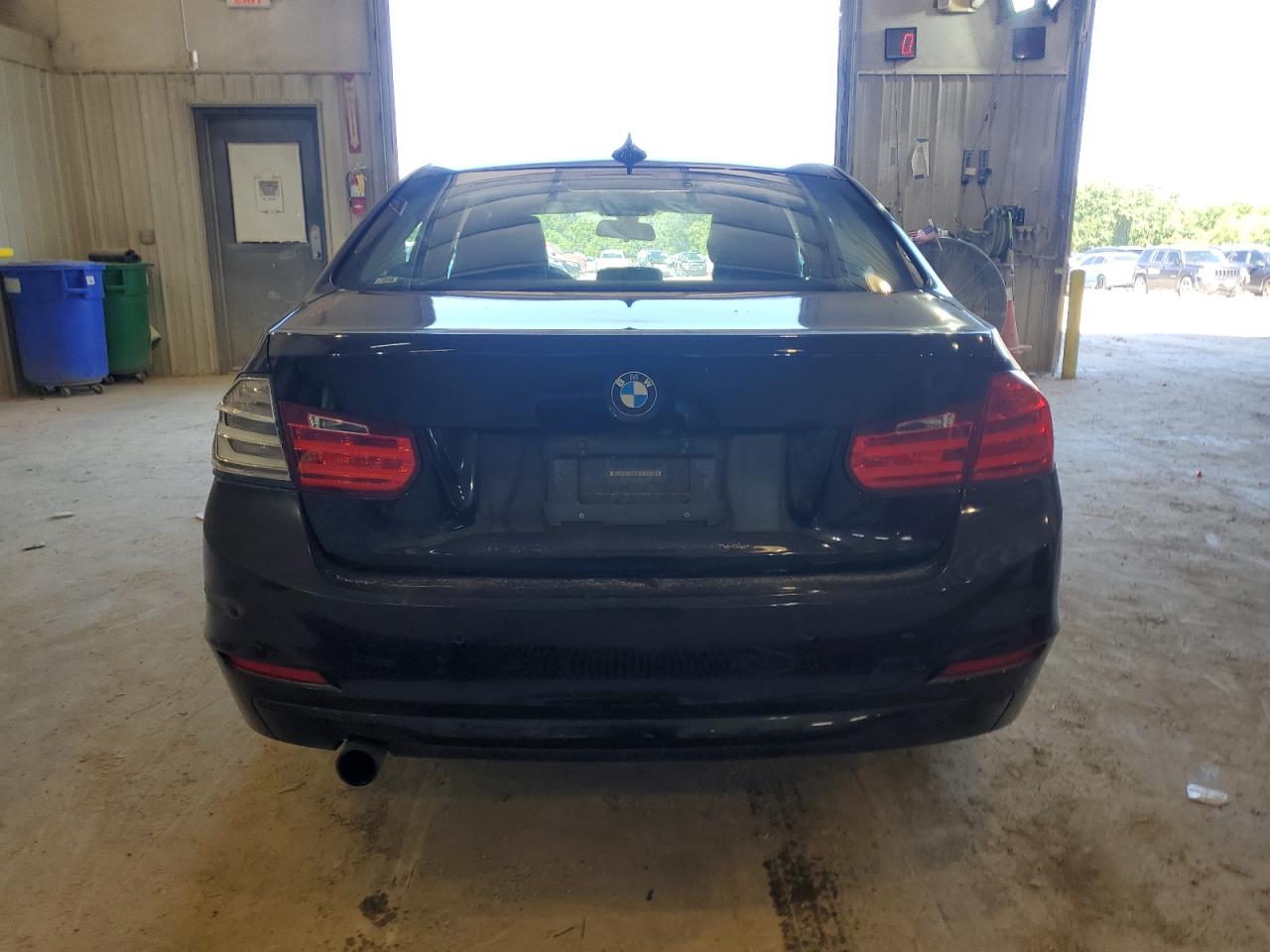 WBA3B1G56FNT05445 2015 BMW 320 I