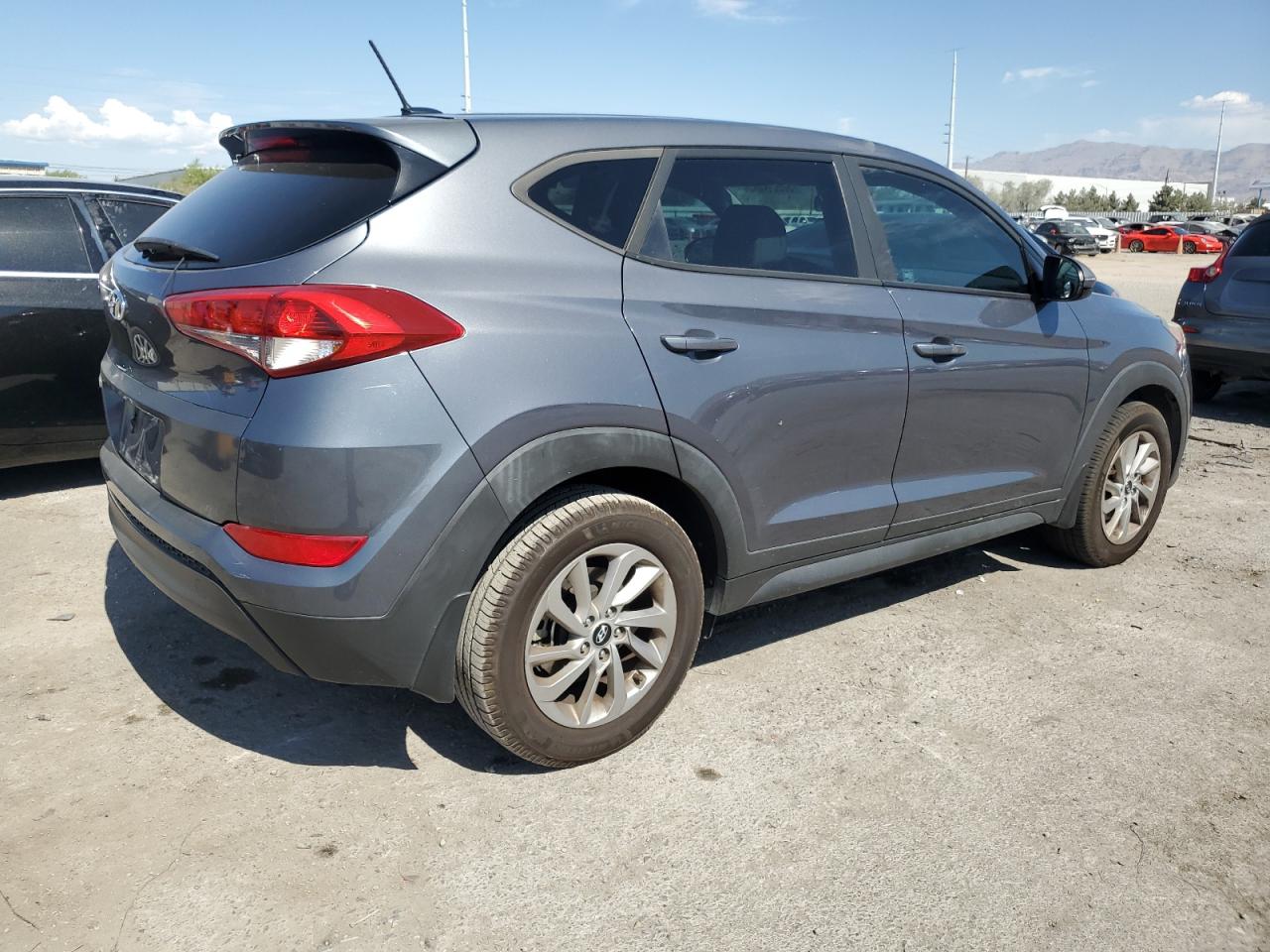 2016 Hyundai Tucson Se vin: KM8J23A44GU201769