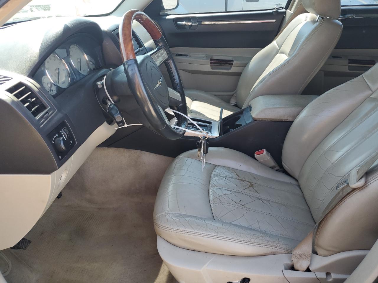 2C3AA63H45H115987 2005 Chrysler 300C