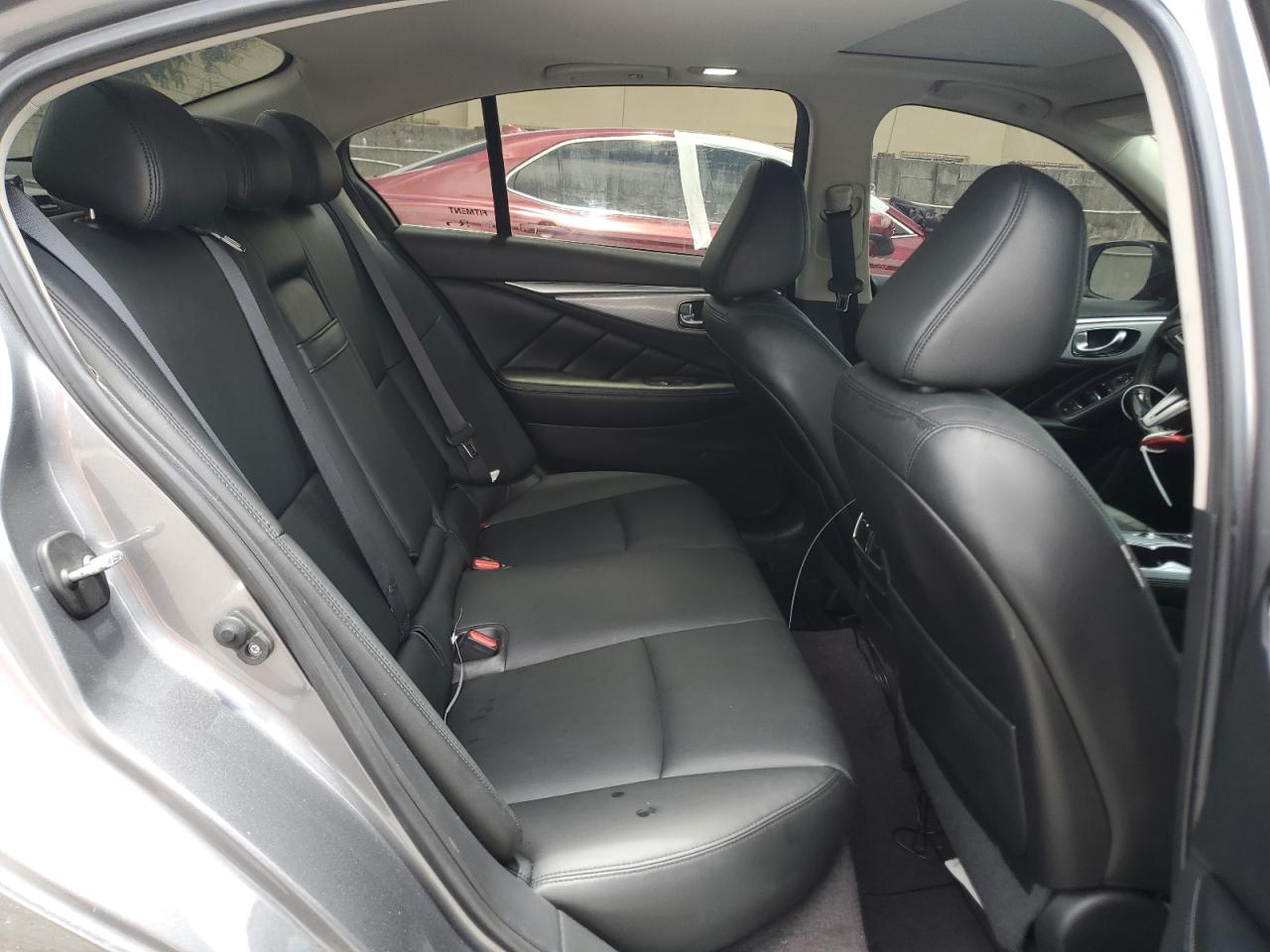 JN1EV7AR1JM611696 2018 Infiniti Q50 Luxe