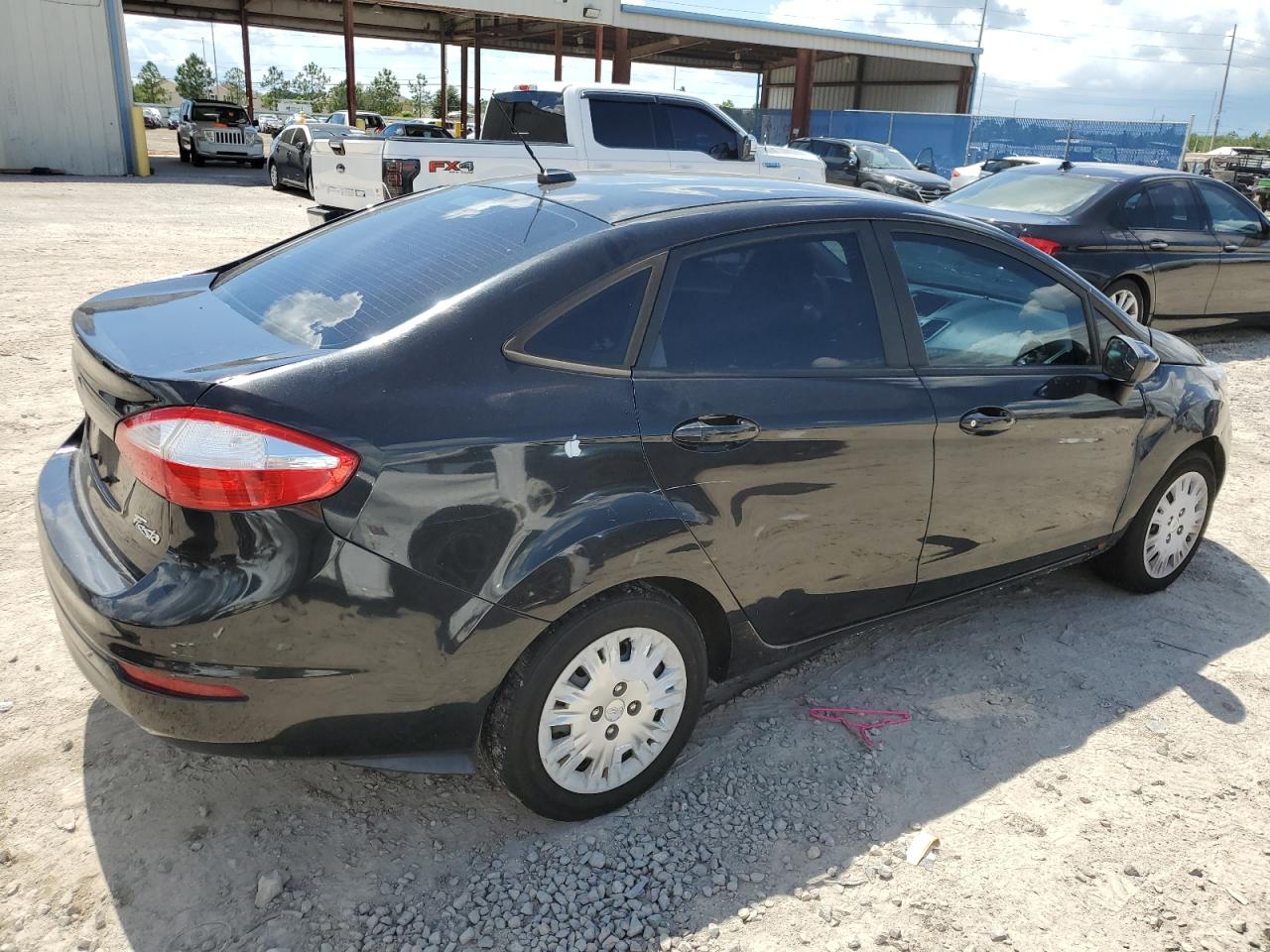 2015 Ford Fiesta S vin: 3FADP4AJ0FM219497