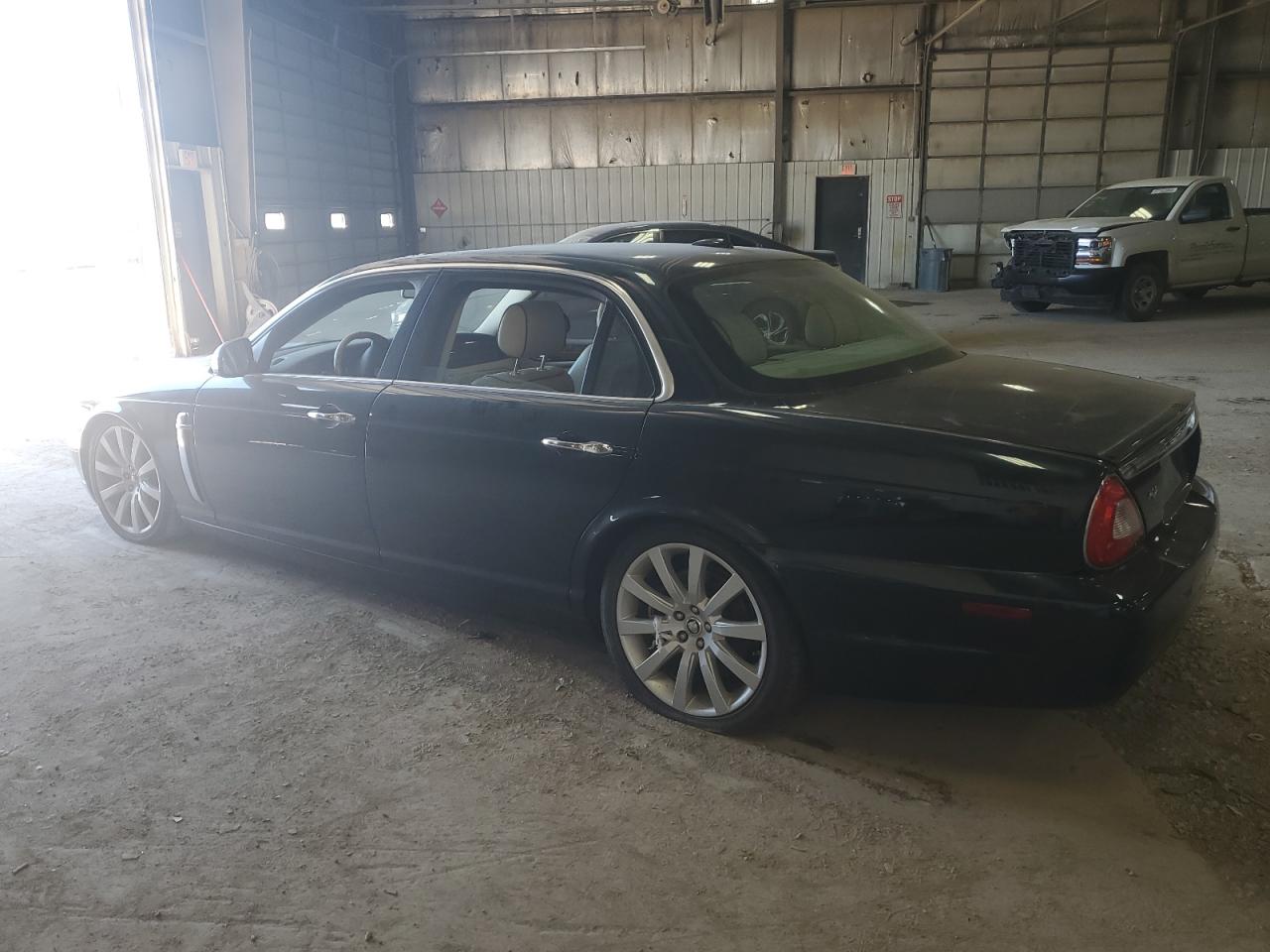 SAJWA82B68SH24882 2008 Jaguar Xj Vanden Plas