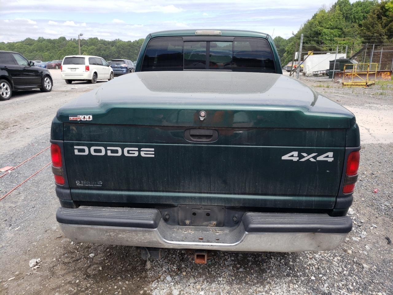 3B7KF23W82M215452 2002 Dodge Ram 2500