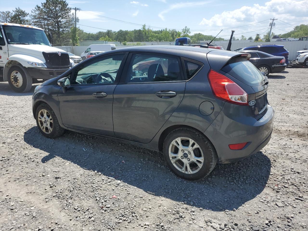 2015 Ford Fiesta Se vin: 3FADP4EJXFM126335