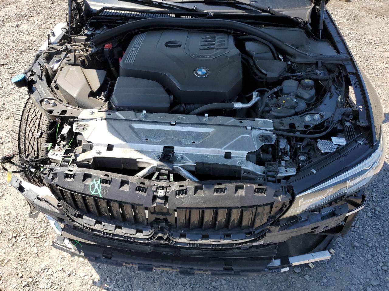 3MW5R7J04M8C01945 2021 BMW 330Xi