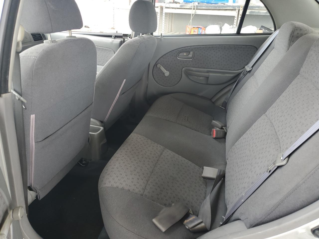 KNADC125X46310616 2004 Kia Rio