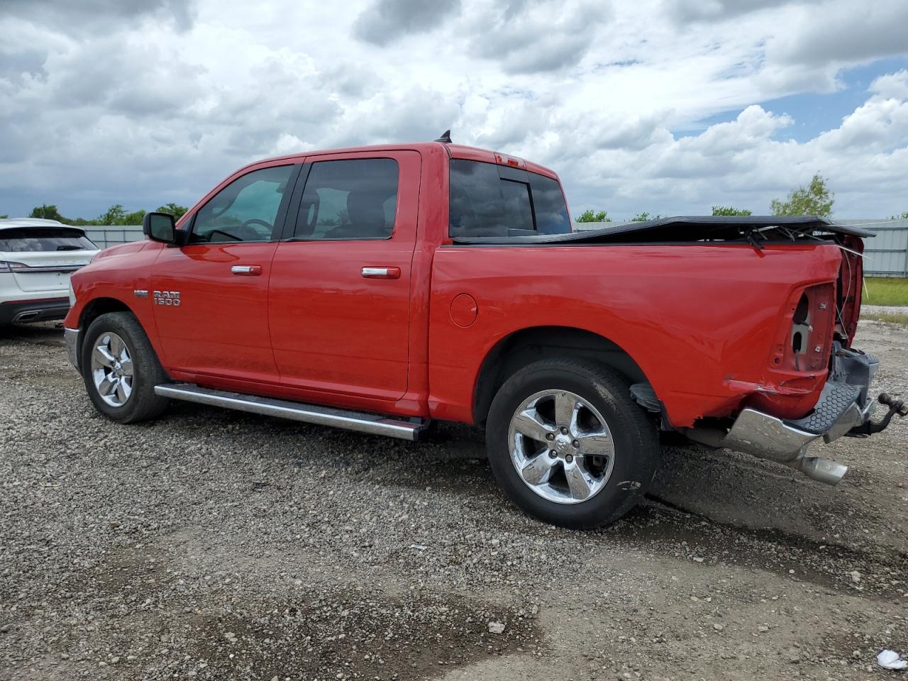 1C6RR7LT2JS316668 2018 Ram 1500 Slt