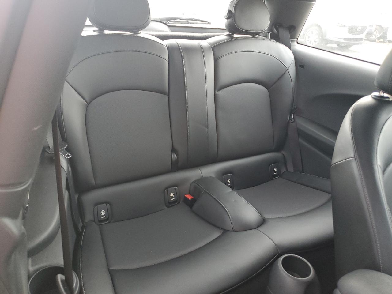 WMWXP5C52H3B77724 2017 Mini Cooper