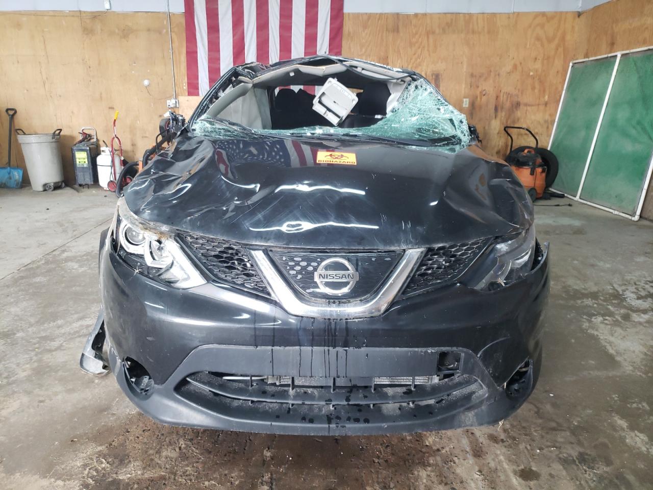 2018 Nissan Rogue Sport S vin: JN1BJ1CR1JW253416