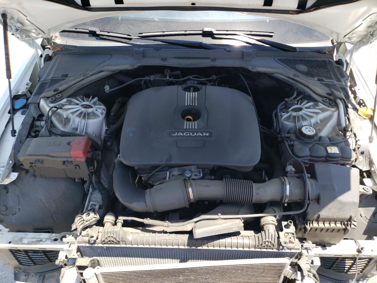 SAJAD4BG4HA956759 2017 Jaguar Xe Premium