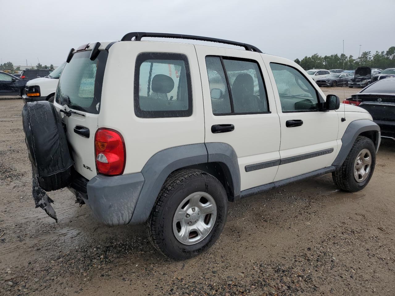 1J4GK48K25W520172 2005 Jeep Liberty Sport