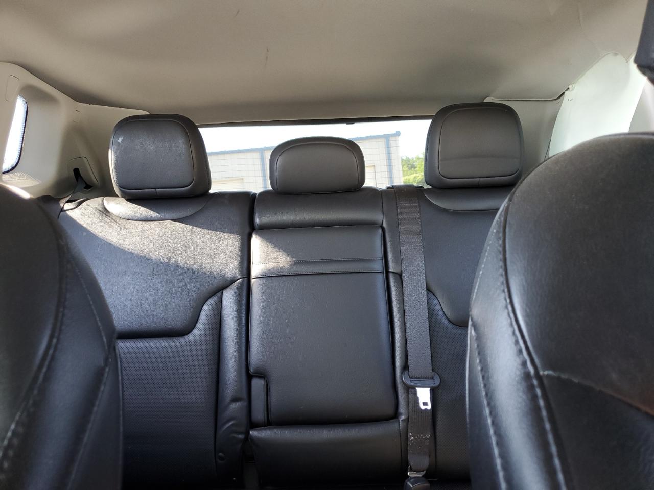 3C4NJDCB8KT645797 2019 Jeep Compass Limited