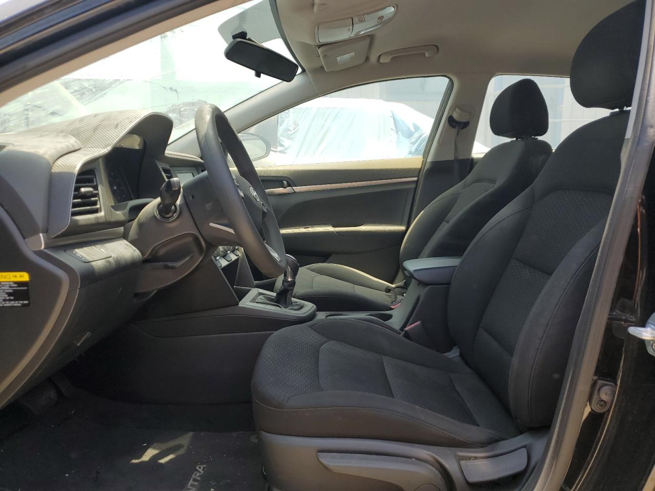 5NPD74LFXKH405552 2019 Hyundai Elantra Se