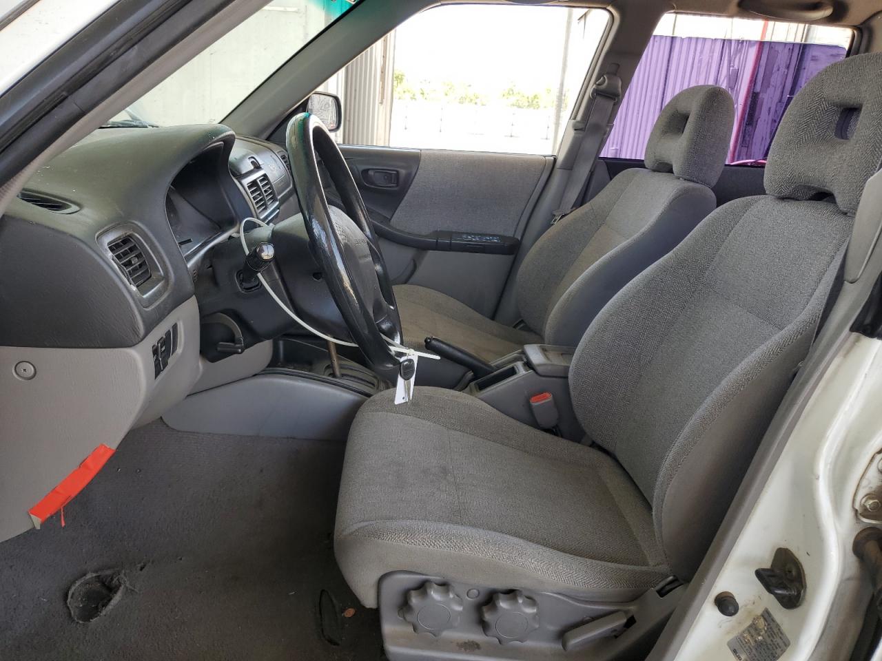 JF1SF63531H761194 2001 Subaru Forester L