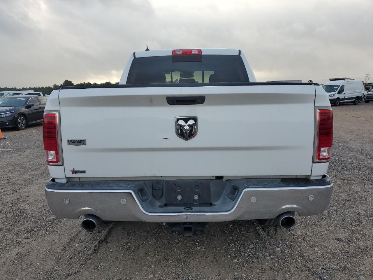 1C6RR6NT8FS669012 2015 Ram 1500 Laramie