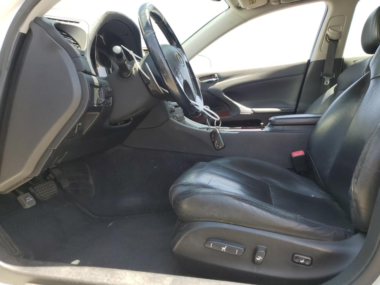 JTHBK262482069134 2008 Lexus Is 250