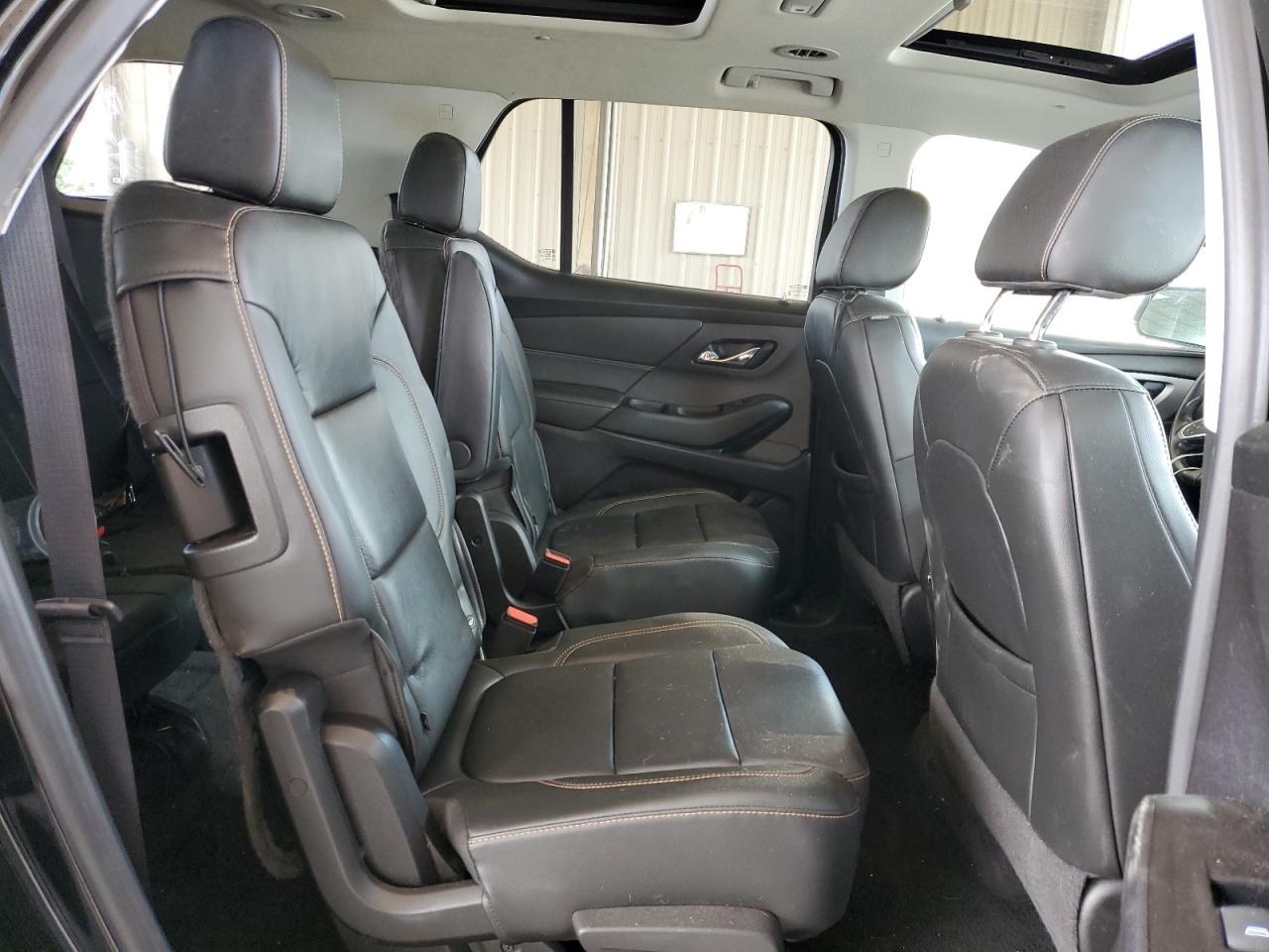 1GNEVHKW8KJ234110 2019 Chevrolet Traverse Lt