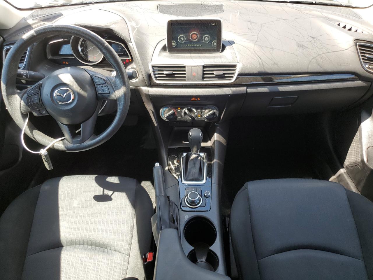 3MZBM1T79GM317825 2016 Mazda 3 Sport