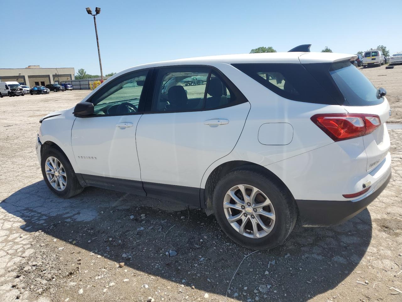 2018 Chevrolet Equinox Ls vin: 3GNAXHEV8JS551801