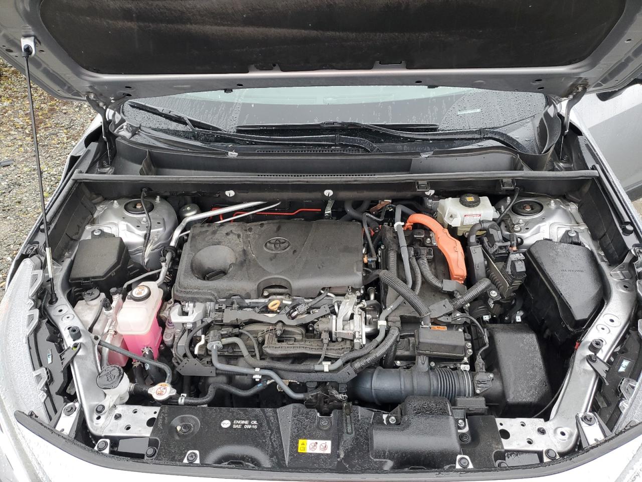 2T3RWRFV9LW080251 2020 Toyota Rav4 Xle