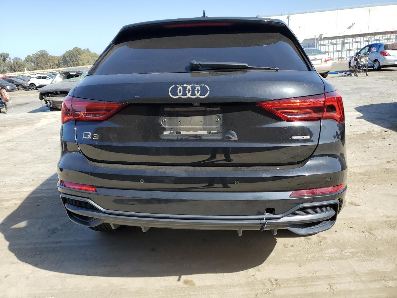 WA1EECF3XL1080152 2020 Audi Q3 Premium Plus S-Line