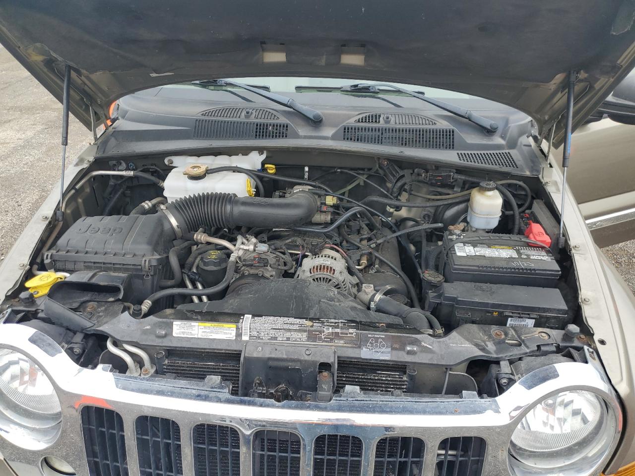 1J8GL58K95W693303 2005 Jeep Liberty Limited 1J8GL58K95W693303 2005 Jeep Liberty Limited