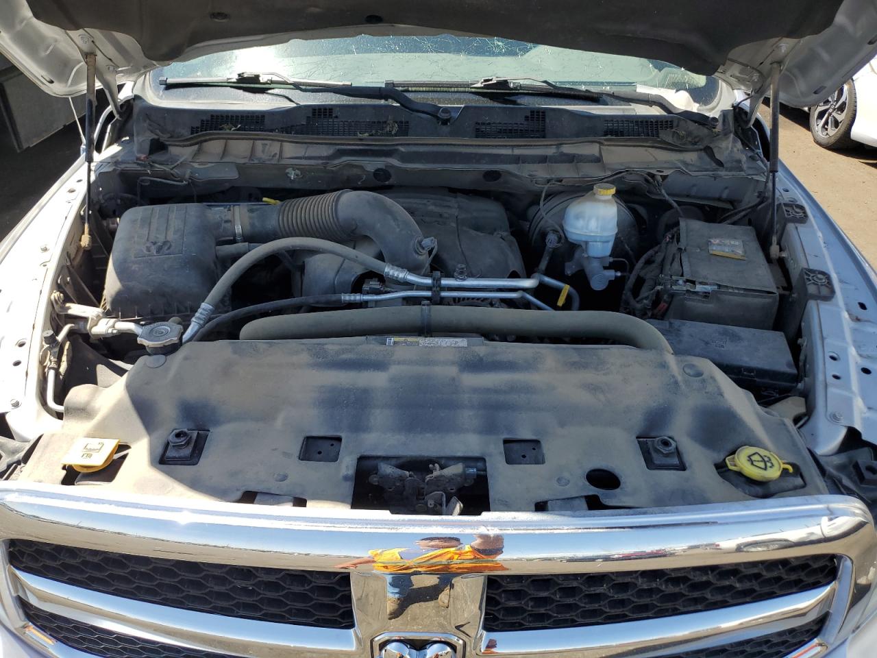 1C6RR7GT2DS609629 2013 Ram 1500 Slt