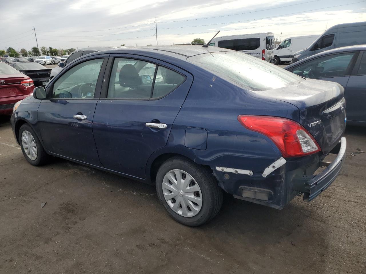 3N1CN7AP5CL915875 2012 Nissan Versa S