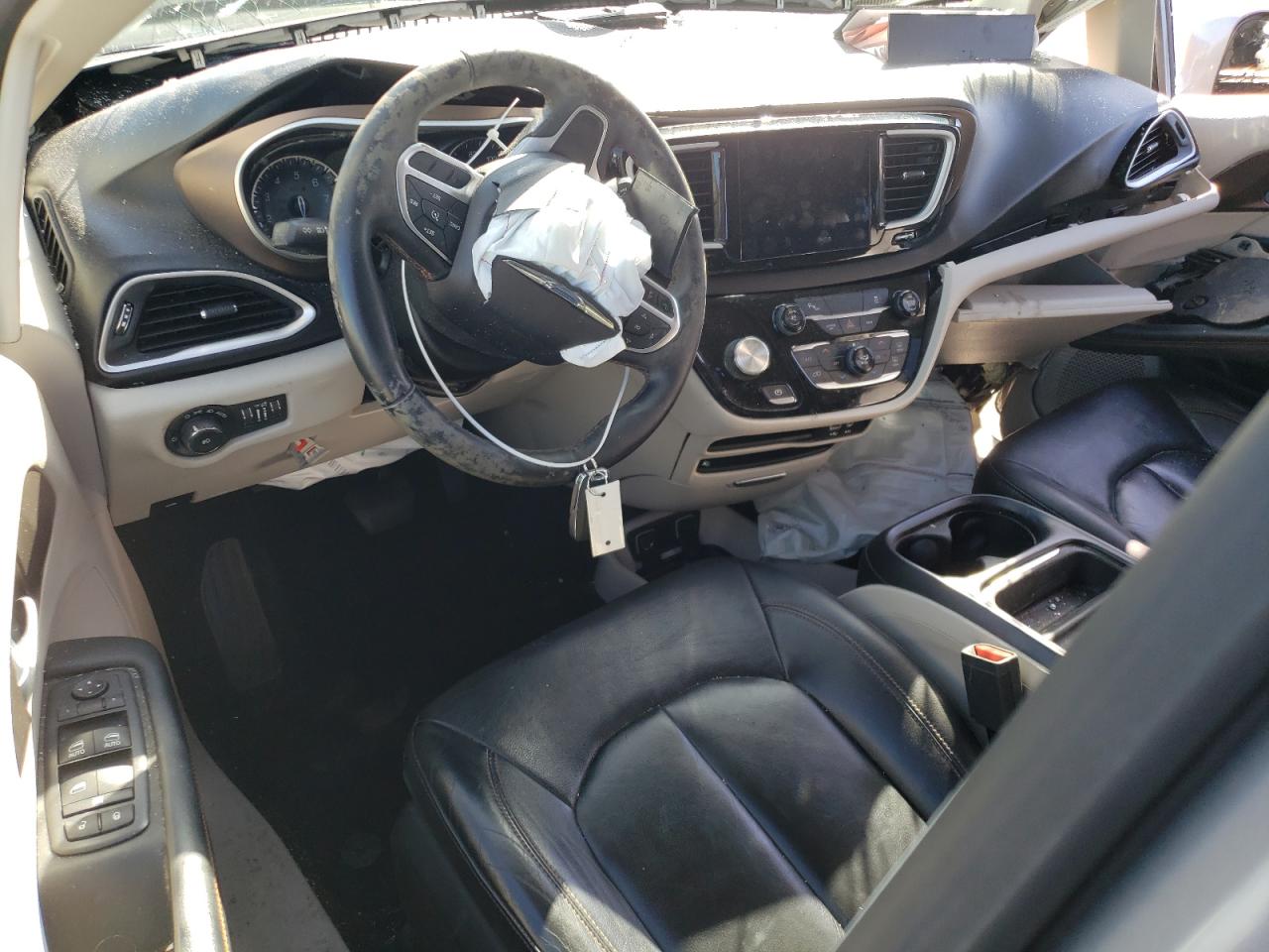 2C4RC1BGXHR538253 2017 Chrysler Pacifica Touring L