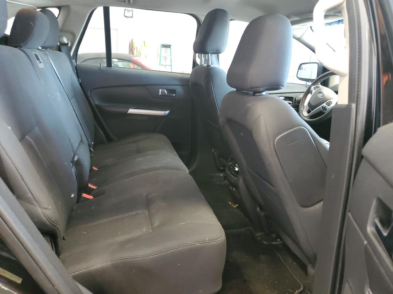 2FMDK3GC7BBA46032 2011 Ford Edge Se