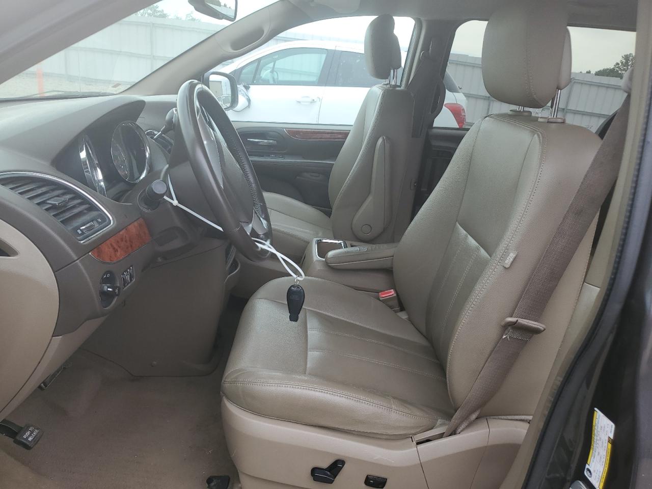 2C4RC1BG2GR291888 2016 Chrysler Town & Country Touring