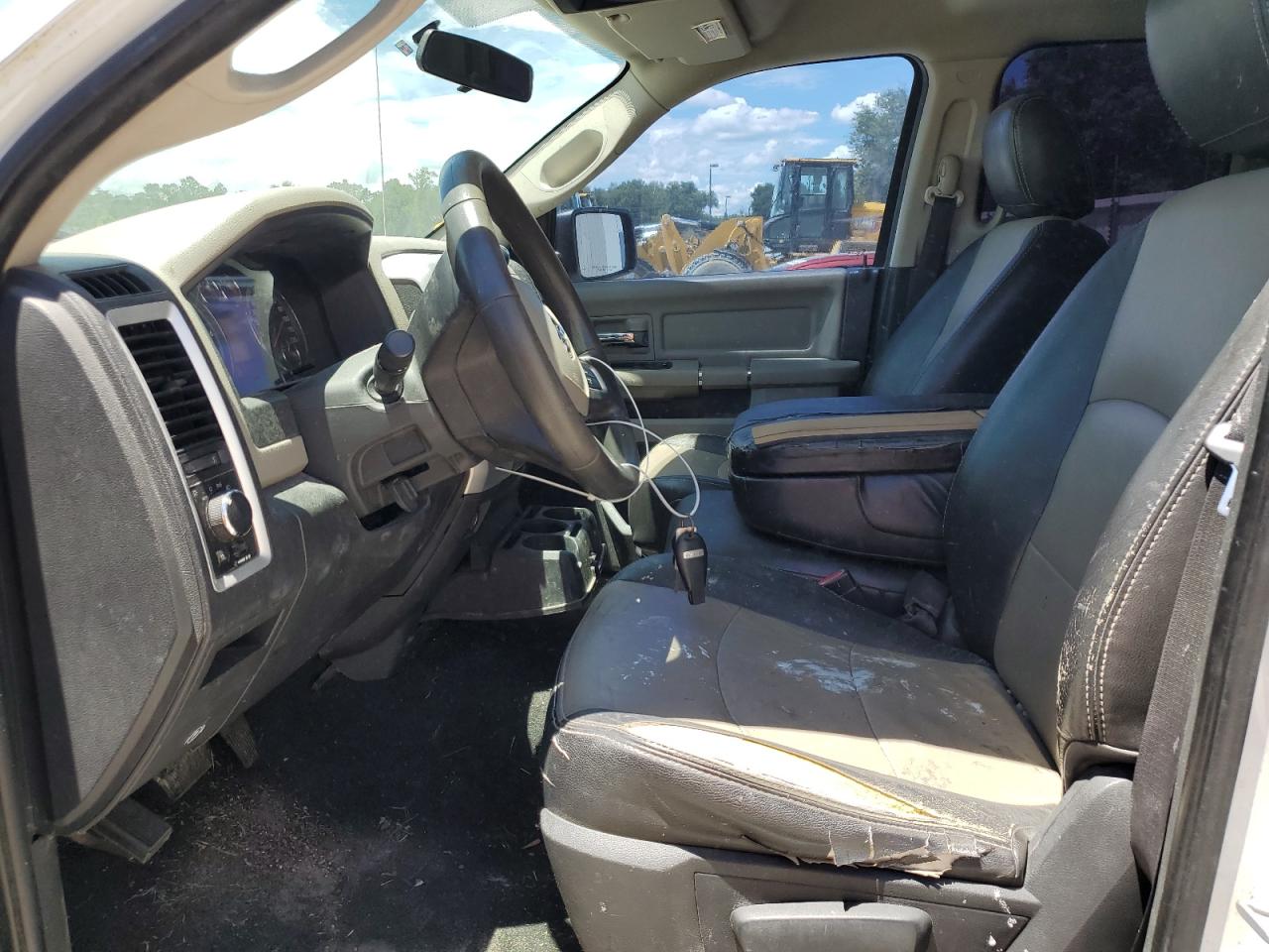 1D7RV1GT3BS695103 2011 Dodge Ram 1500