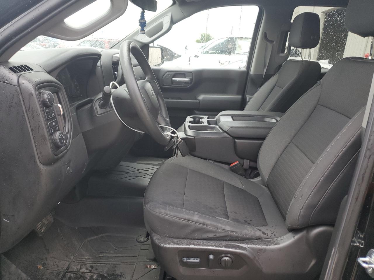 1GCPYBEK3NZ189226 2022 Chevrolet Silverado Ltd K1500 Custom