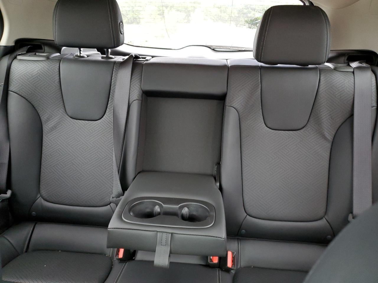 KL4MMGSL7PB053633 2023 Buick Encore Gx Essence