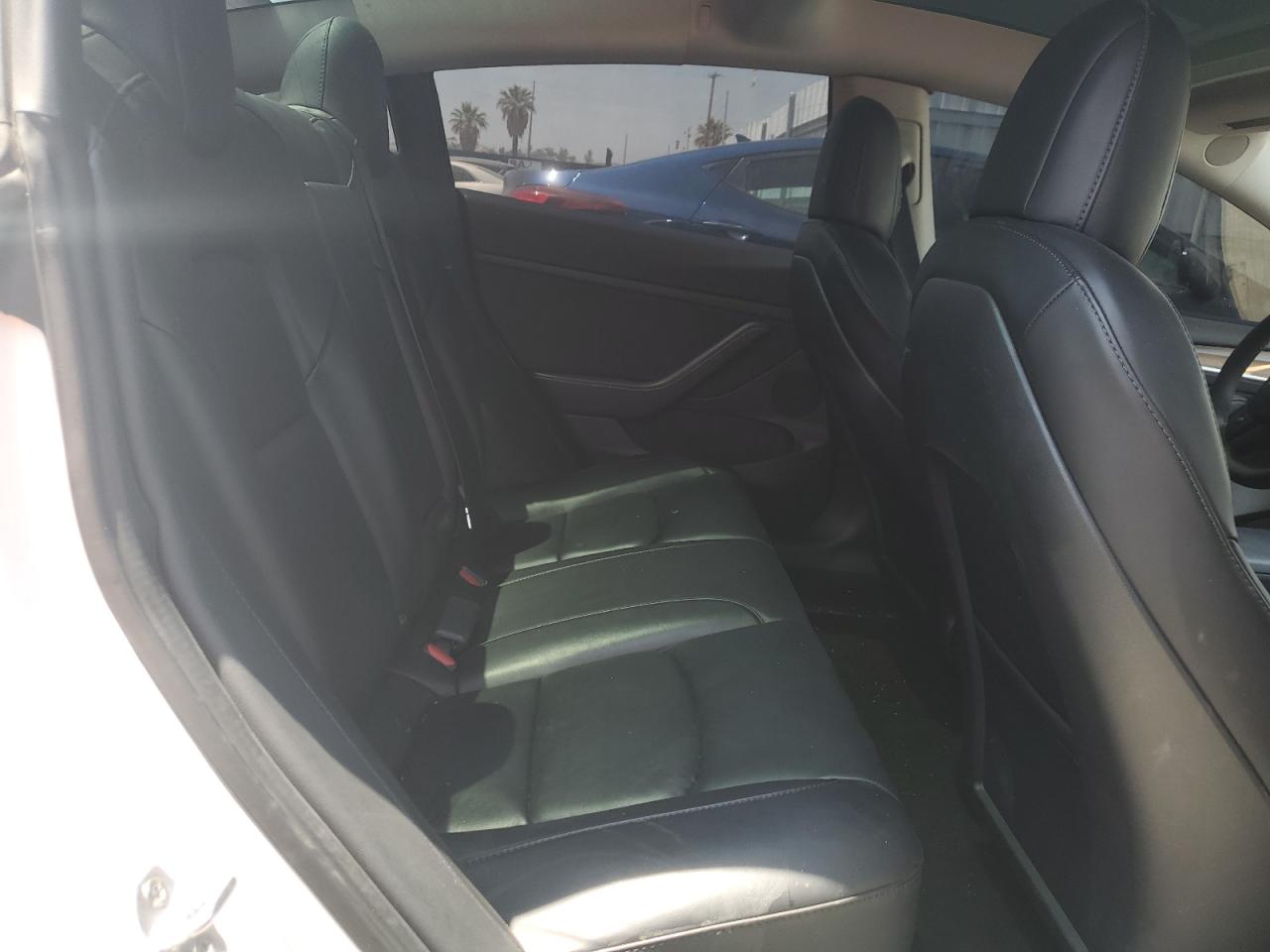 5YJ3E1EA7NF242556 2022 Tesla Model 3