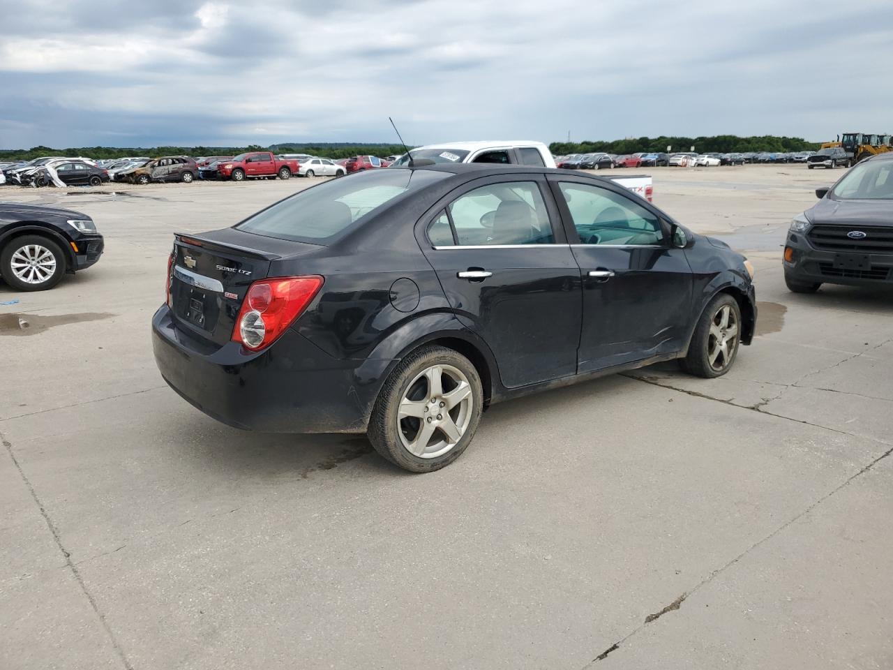 2016 Chevrolet Sonic Ltz vin: 1G1JE5SB6G4135920