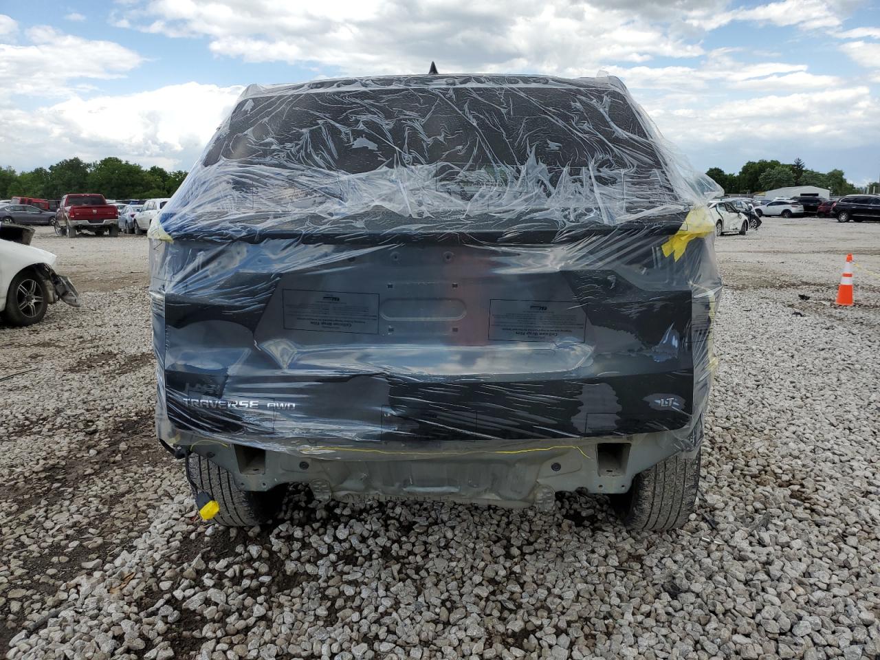 1GNEVGKW0JJ106341 2018 Chevrolet Traverse Lt