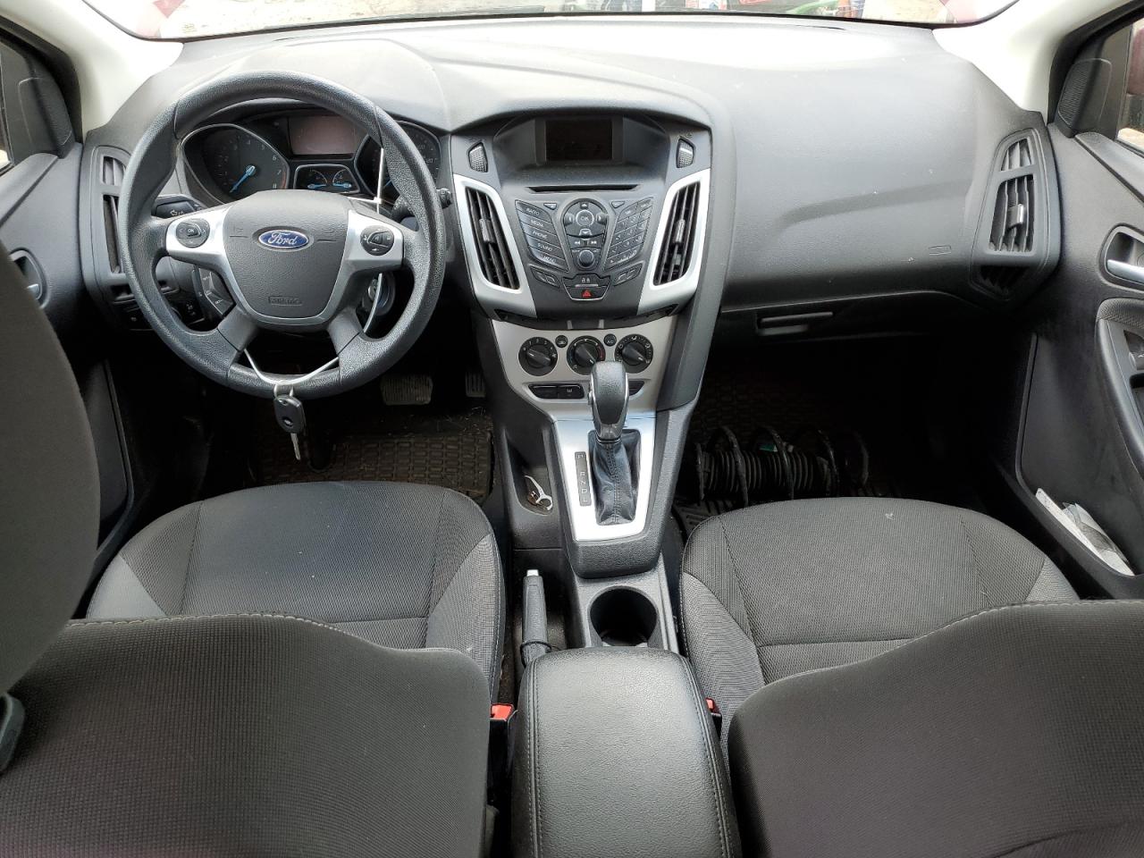 1FADP3K29EL246070 2014 Ford Focus Se