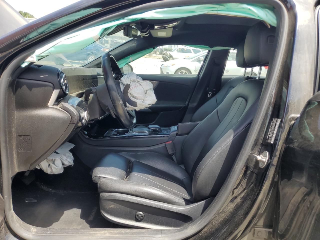 WDD3G4EB6KW002674 2019 Mercedes-Benz A 220