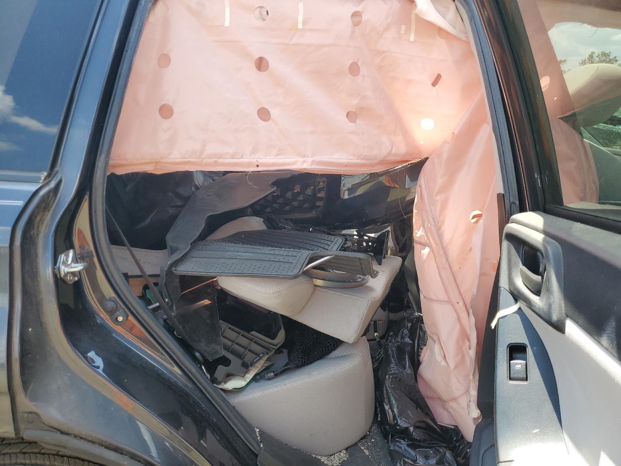 JF2SJADC4FH403720 2015 Subaru Forester 2.5I Premium