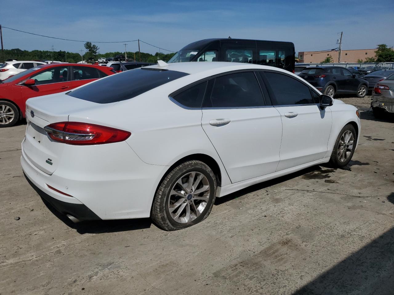 3FA6P0HD4LR101243 2020 Ford Fusion Se