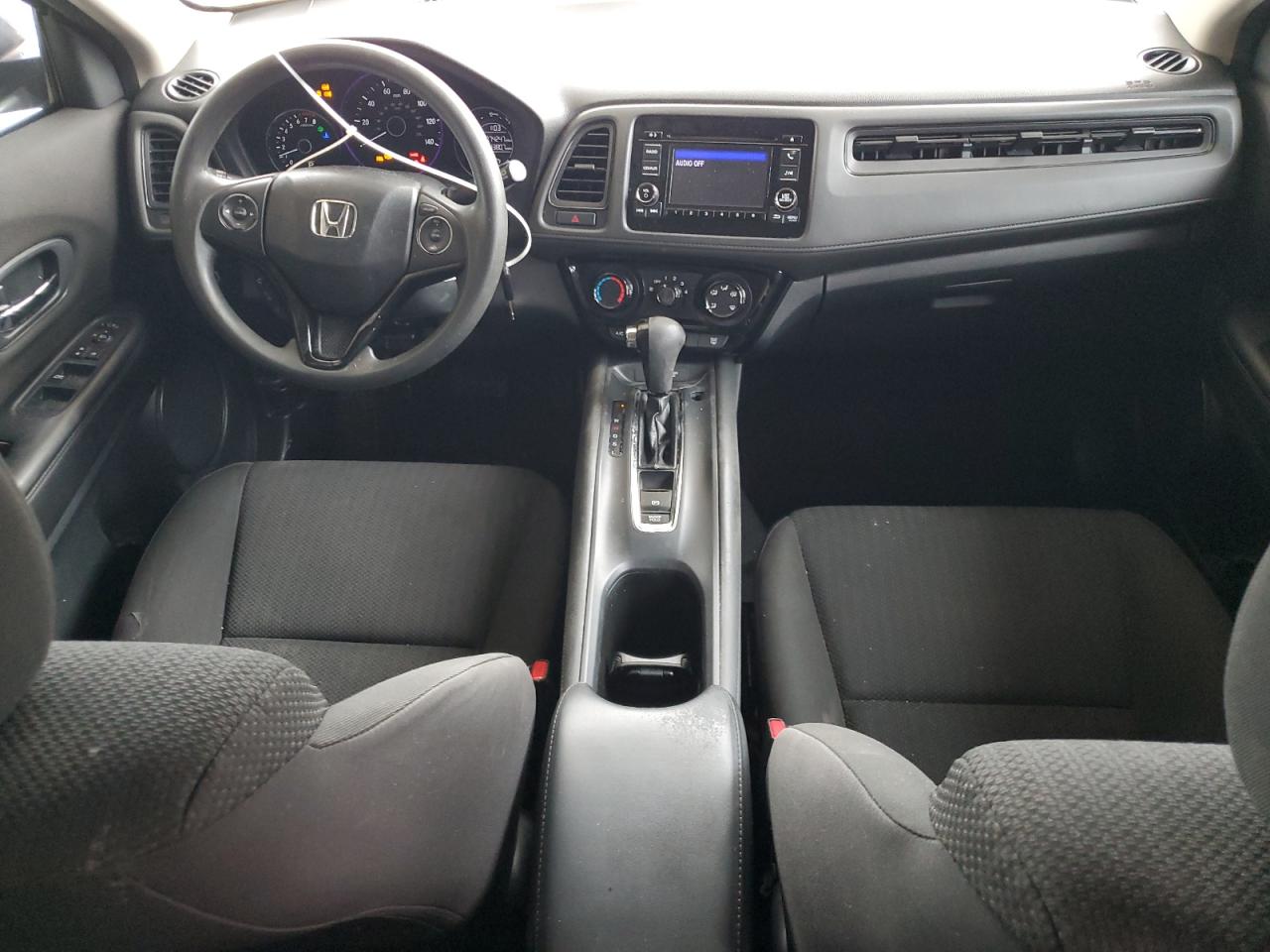 3CZRU5H33HM725764 2017 Honda Hr-V Lx