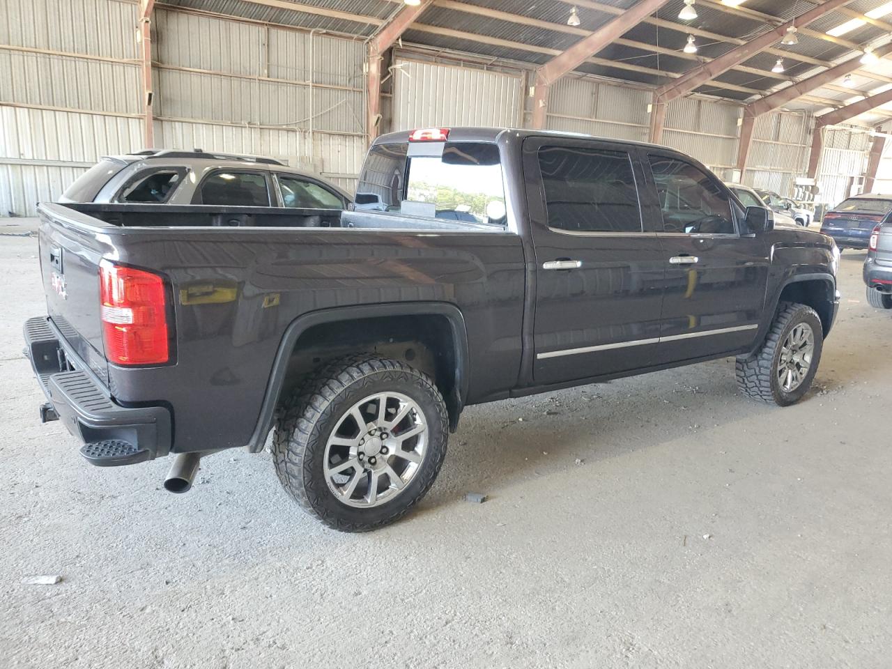 2014 GMC Sierra C1500 Denali vin: 3GTP1WEJ2EG443785