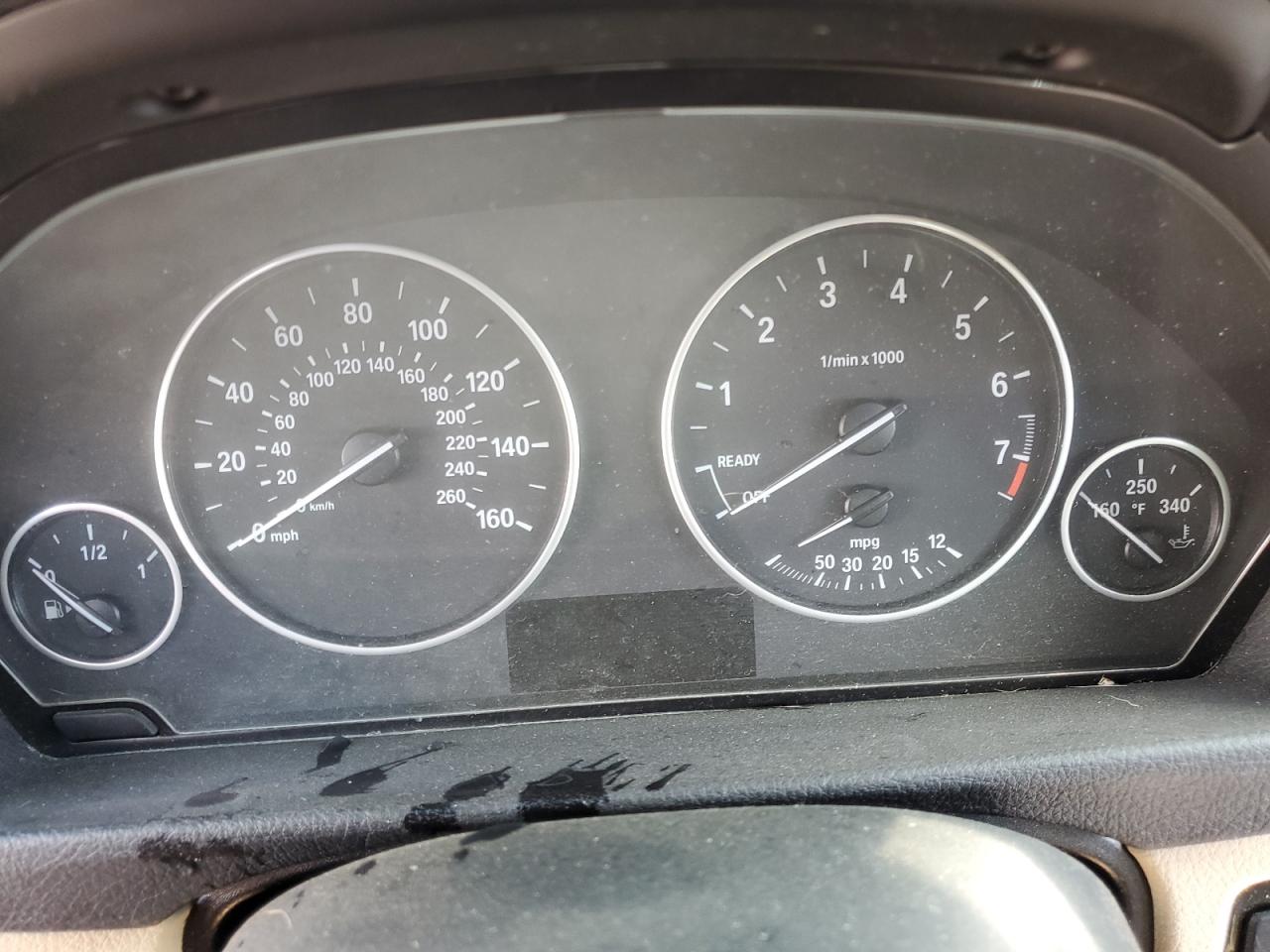 WBA8A3C38HK693145 2017 BMW 320 Xi