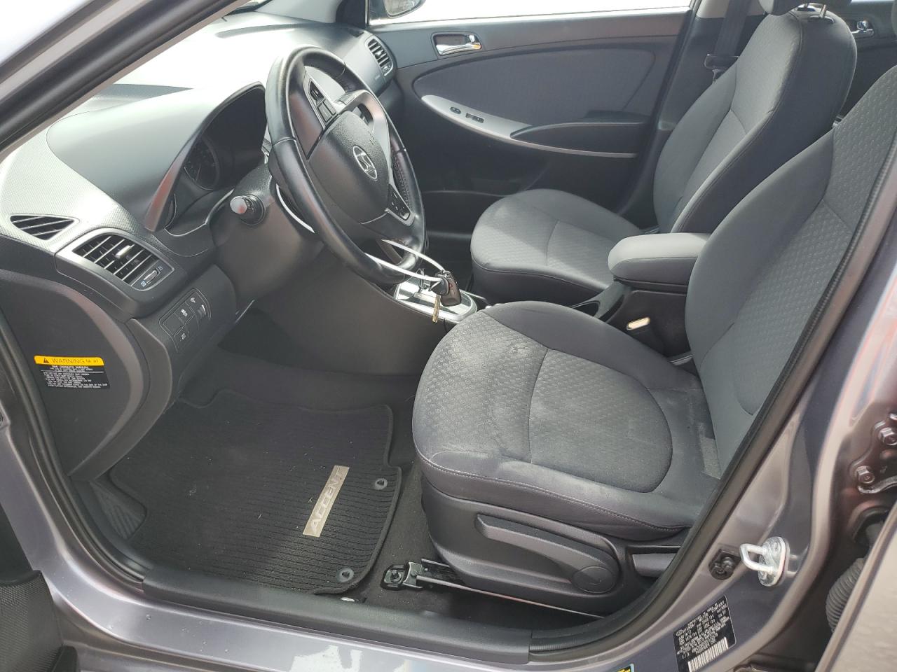 KMHCU5AE0DU132579 2013 Hyundai Accent Gls