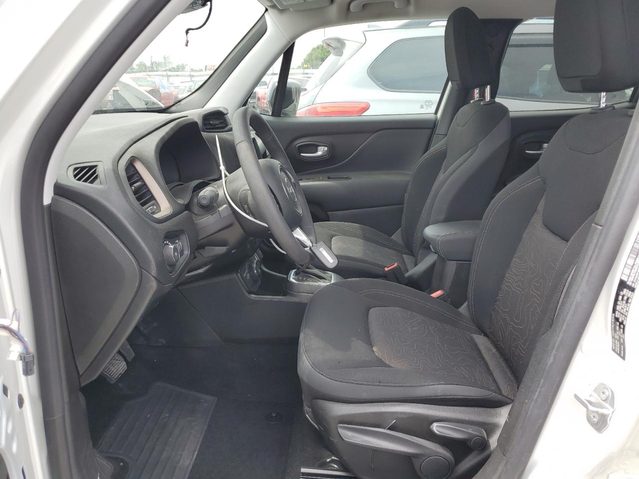 ZACNJDB19PPP38428 2023 Jeep Renegade Latitude