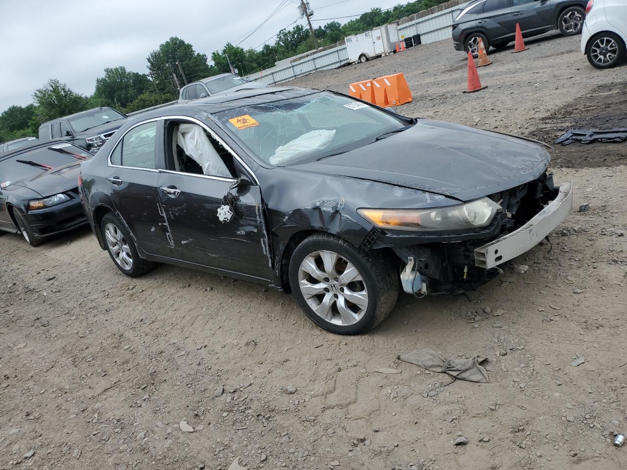 JH4CU2E6XBC013574 2011 Acura Tsx