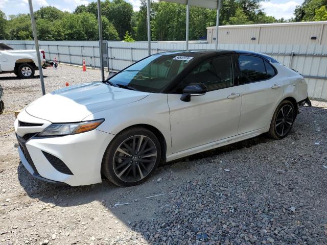 VIN 4T1B61HK3KU292950 2019 Toyota Camry, Xse no.1