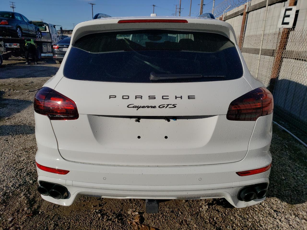 2016 Porsche Cayenne Gts vin: WP1AD2A25GLA73246