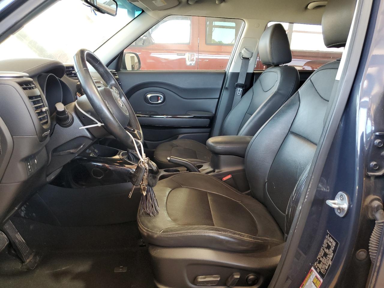 KNDJX3A53G7378049 2016 Kia Soul !